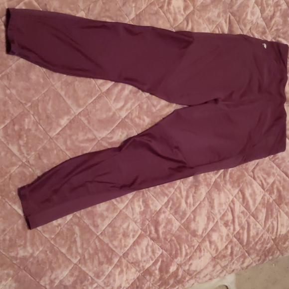 Fabletics running leggings - Picture 2 of 4